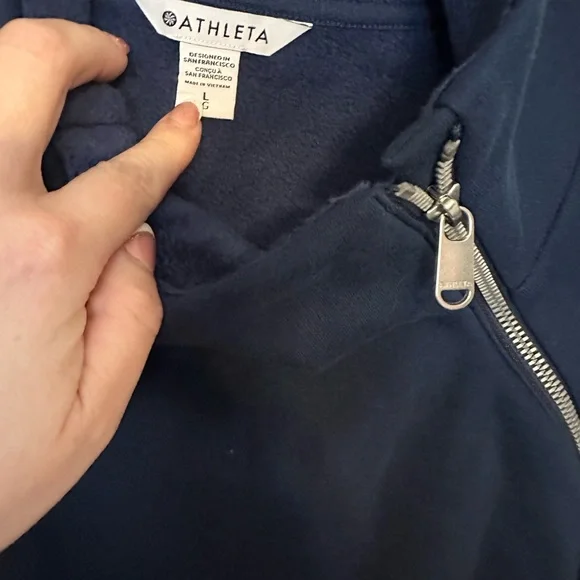 🏷️ NWT Athleta Navy Wrap Sweater🏷️ - Picture 3 of 4